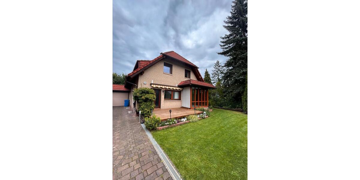 Einfamilienhaus Kleinmachnow - 5 Zimmer, 152 m&sup2;, 3.500&euro; | Angebot:26349303