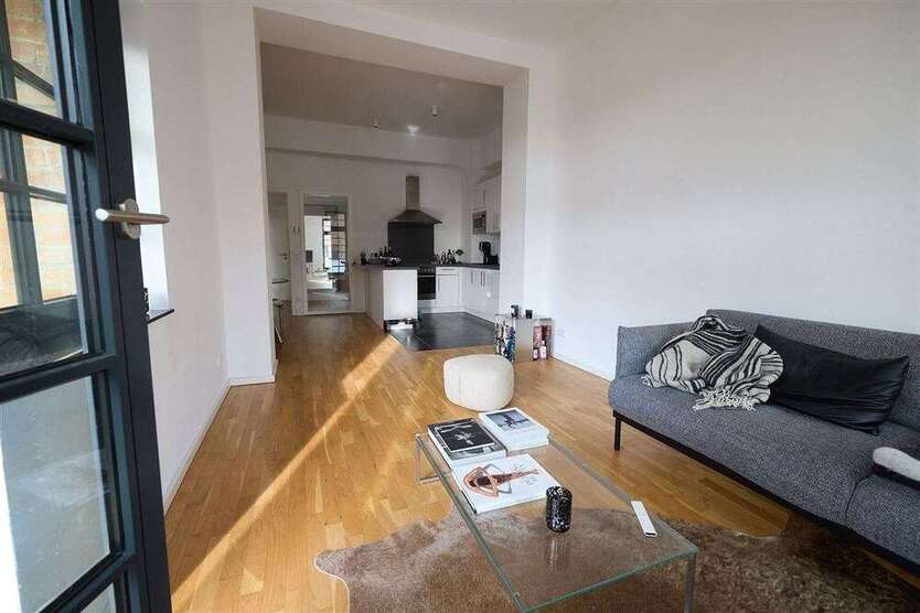 Wohnung zum Mieten in Berlin 1.713,06 € 87.99 m²
