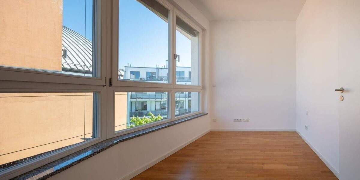 Etagenwohnung Berlin Mitte - 2 Zimmer, 53 m&sup2;, 1.515&euro; | Angebot:24595412