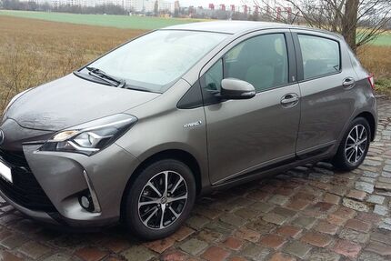 Toyota Yaris 82.500 km 13.800 &euro; Berlin 13439