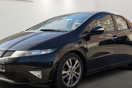 Honda Civic 134.720 km 4.999 &euro; Berlin 12681