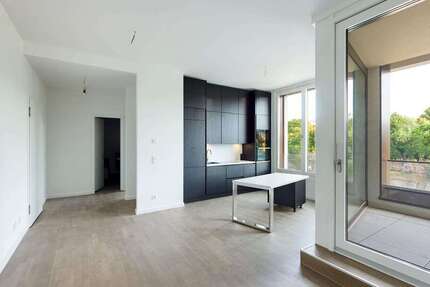 Wohnung zum Mieten in Berlin 1.693,33 € 56.12 m² 2 zimmer