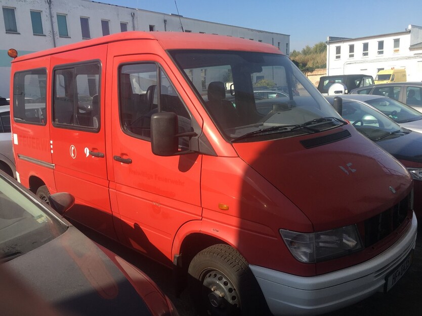 Mercedes-Benz Sprinter 178.000 km 8.300 € Berlin 10178