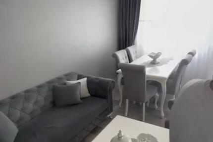 Wohnung Berlin Neukölln - 3 Zimmer, 90 m&sup2;, 1.050&euro; | Angebot:26449870