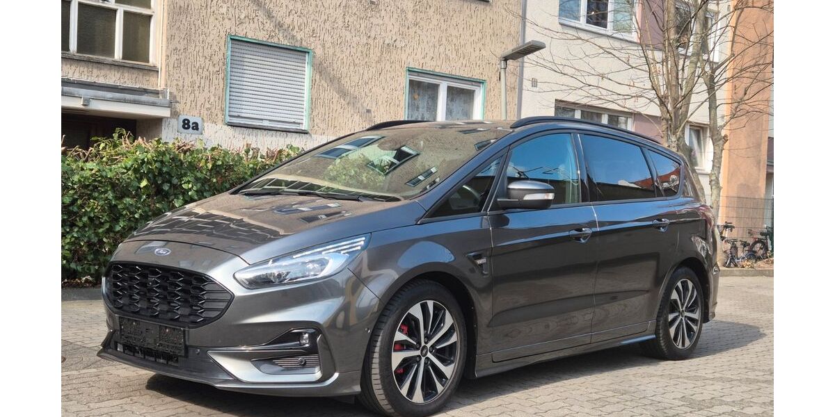 Ford S-Max 135.000 km 18.900 &euro; Berlin 12055