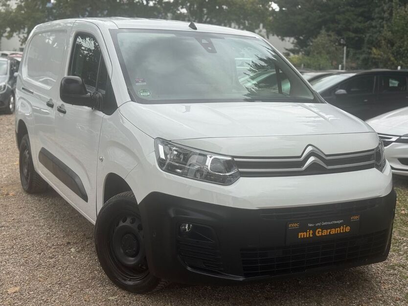 Citroen Berlingo 77.000 km 12.990 € Berlin 13127