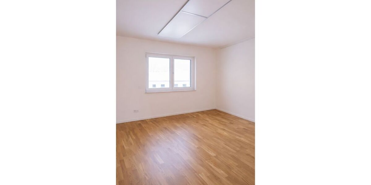 Provisionsfrei* Familienfreundliches Reihenhaus mit Garten & Stellplatz - Reihenmittelhaus Berlin Spandau | Angebot:24854460