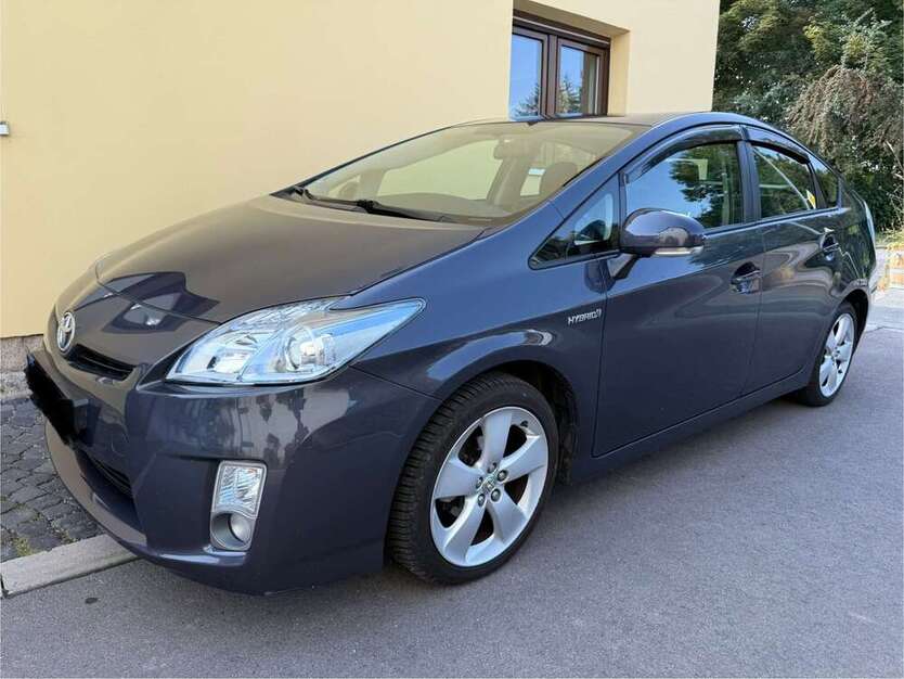 PRIUs