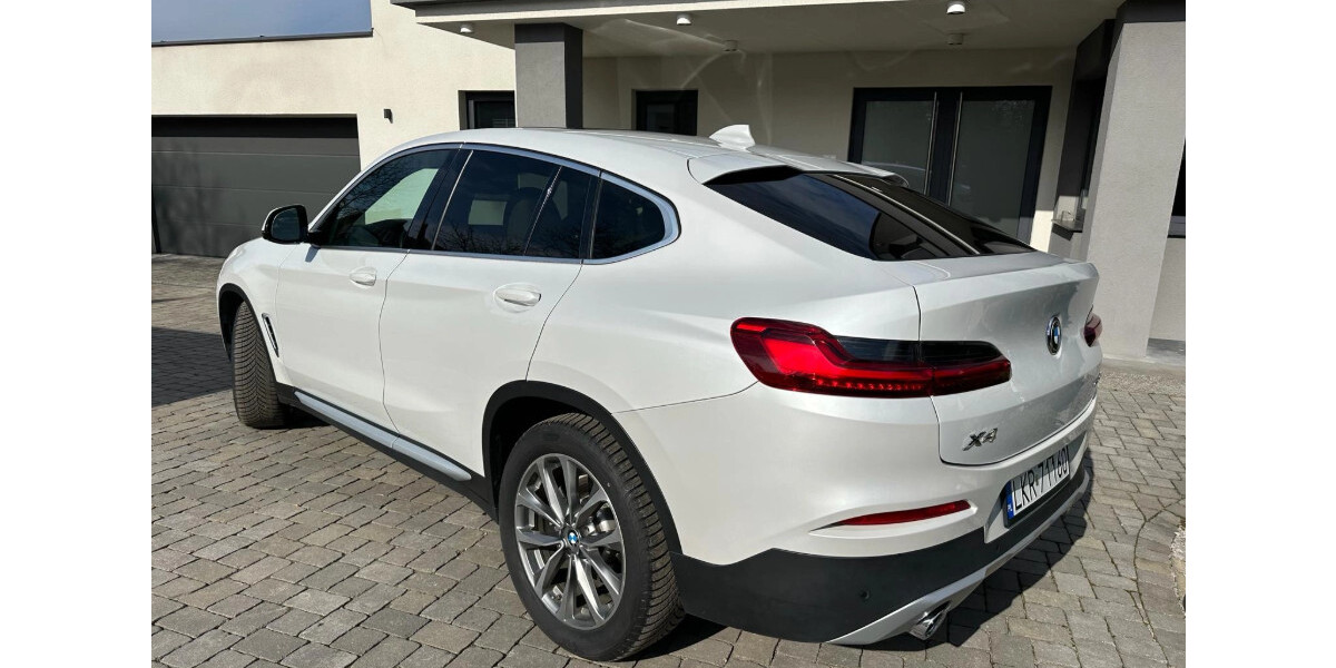 BMW X4 99.700 km 36.500 € Berlin 10178