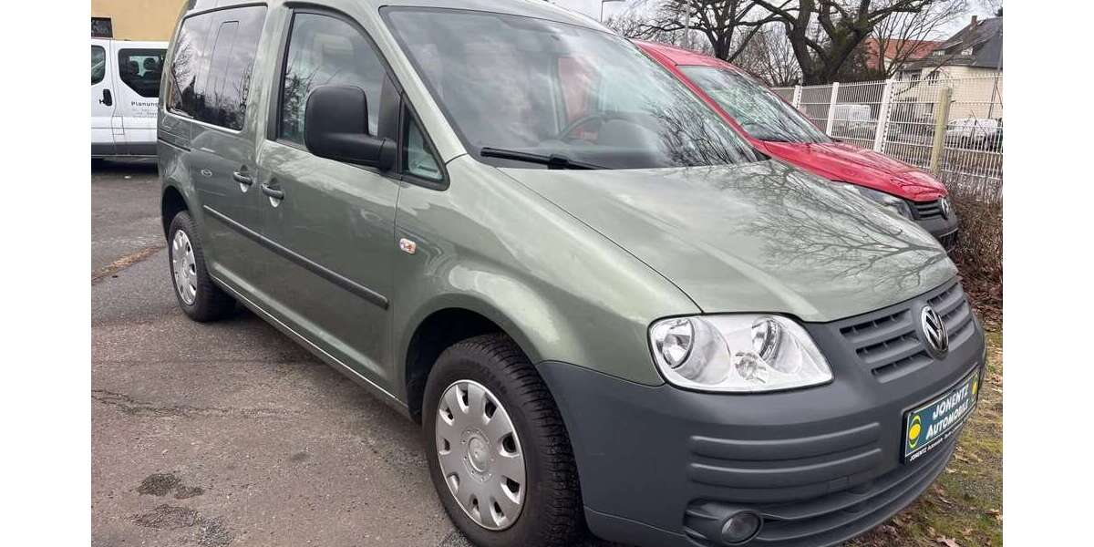 VW Caddy 159.000 km 5.900 &euro; Berlin 12349