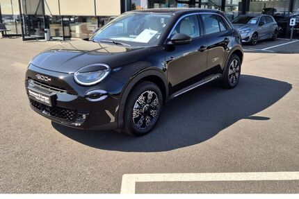 Fiat 600 8.900 km 21.491 &euro; Wildau 15745