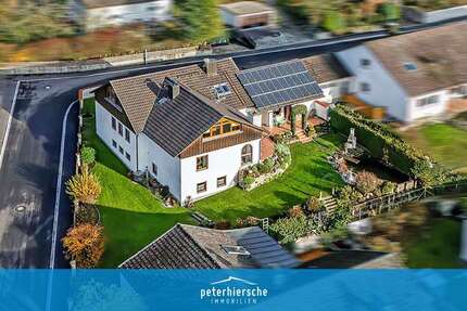 Haus zum Kaufen in Essenbach-Mirskofen 755.000 € 180 m²