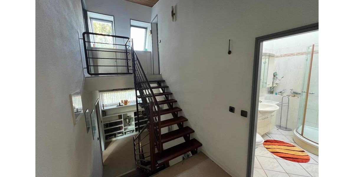 Grüne Oase mitten in der Stadt in ruhiger Seitenstraße 7 zimmer