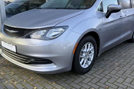 Chrysler Pacifica 49.234 km 24.999 € Berlin 13127