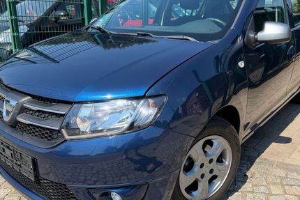 Dacia Sandero 154.000 km 2.999 &euro; Berlin Weißensee-Pankow 13086