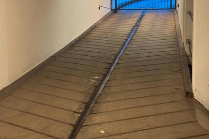 Garagen / Stellplätze Berlin Reinickendorf - 110&euro; | Angebot:26020061