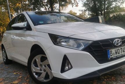 Hyundai i20 49.250 km 11.850 &euro; Berlin Steglitz-Zehlendorf 12169