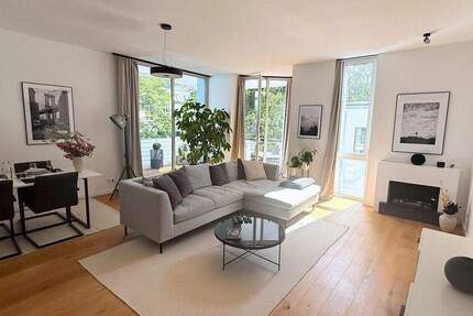 Moderne renovierte Wohnung in absoluter Top Lage 3 zimmer