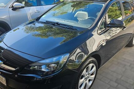 Opel Astra 145.000 km 8.101 &euro; Berlin 12309