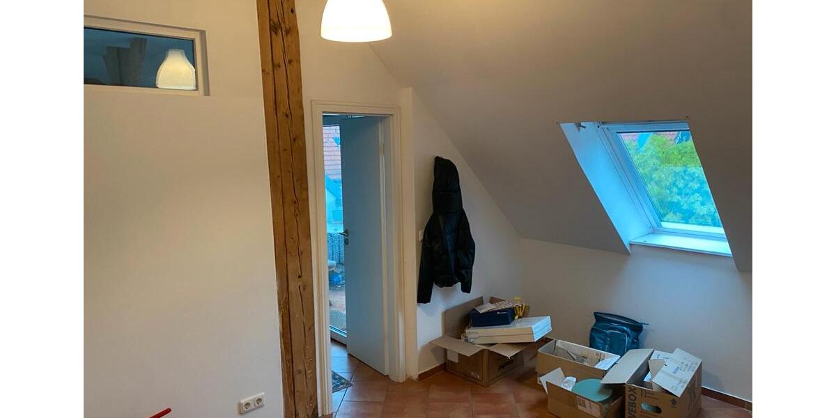 Dachgeschoßwohnung Berlin Neukölln - 4 Zimmer, 75 m&sup2;, 1.850&euro; | Angebot:26674248