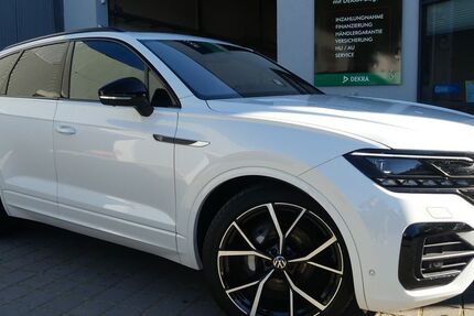 VW Touareg 49.899 km 59.800 &euro; Berlin 13156