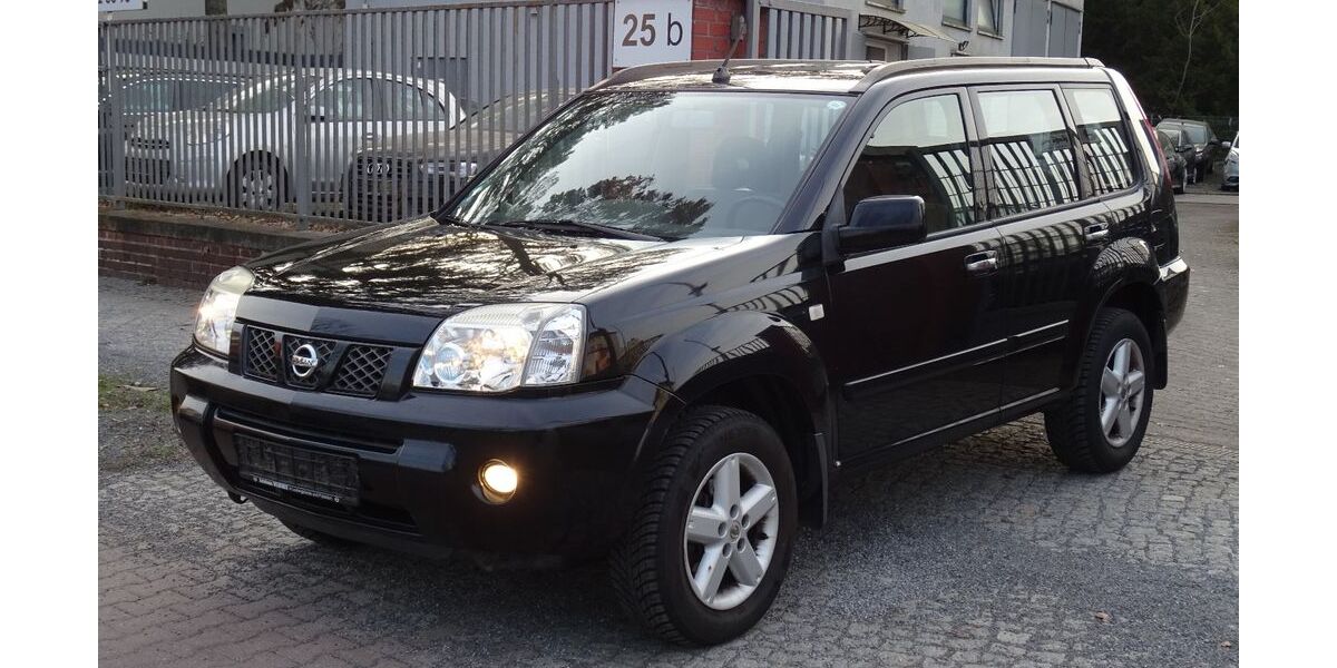 Nissan X-Trail 105.000 km 2.950 &euro; Berlin 12099