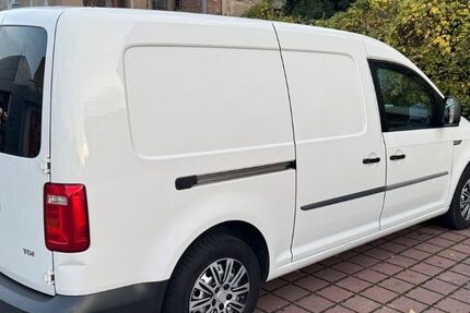 VW Caddy Maxi 148.421 km 11.200 &euro; Berlin 10969
