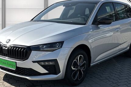 Skoda Scala 14.370 km 29.890 &euro; Berlin 10365