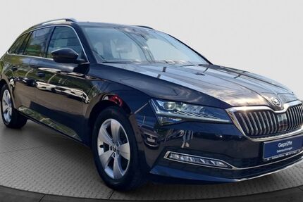 Skoda Superb 82.241 km 23.400 &euro; Berlin 12683