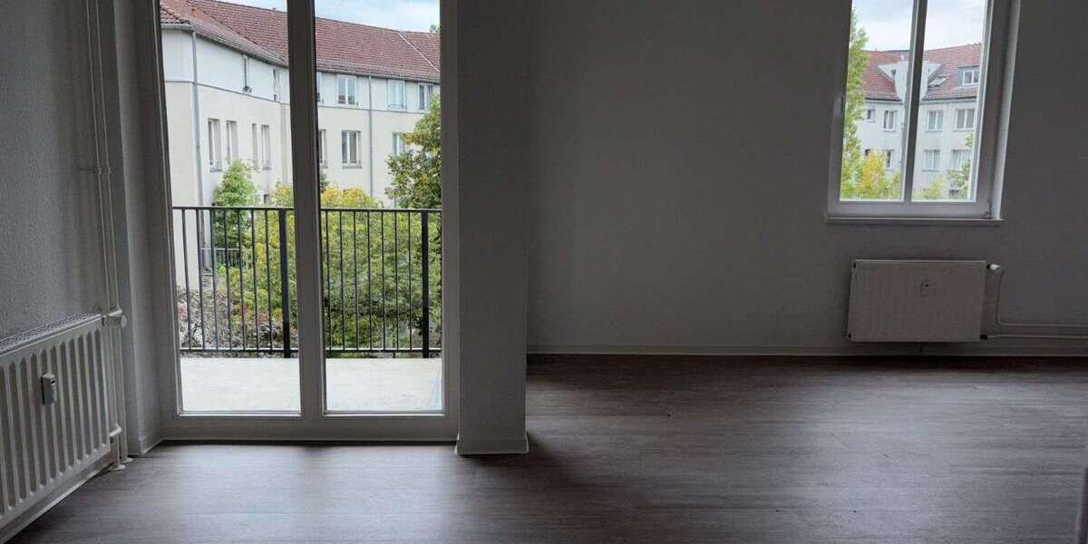 Etagenwohnung Potsdam Kirchsteigfeld - 3 Zimmer, 81 m&sup2;, 1.159&euro; | Angebot:27328325