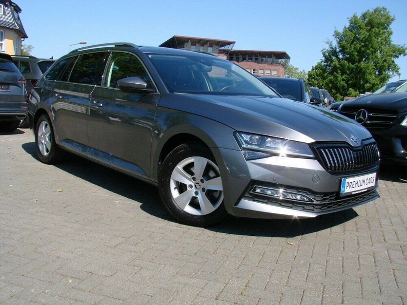 Skoda Superb 2.0TDI Style Pano ACC Columbus Standheizung 26.128 km 34.980 € Falkensee 14612