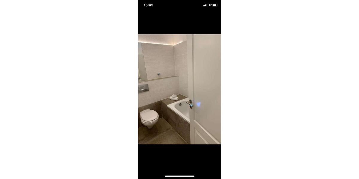 Etagenwohnung Berlin Charlottenburg-Wilmersdorf - 1 Zimmer, 40 m&sup2;, 1.100&euro; | Angebot:26676815