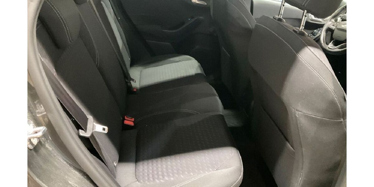 Ford Fiesta 76.632 km 7.689 &euro; Berlin 12059