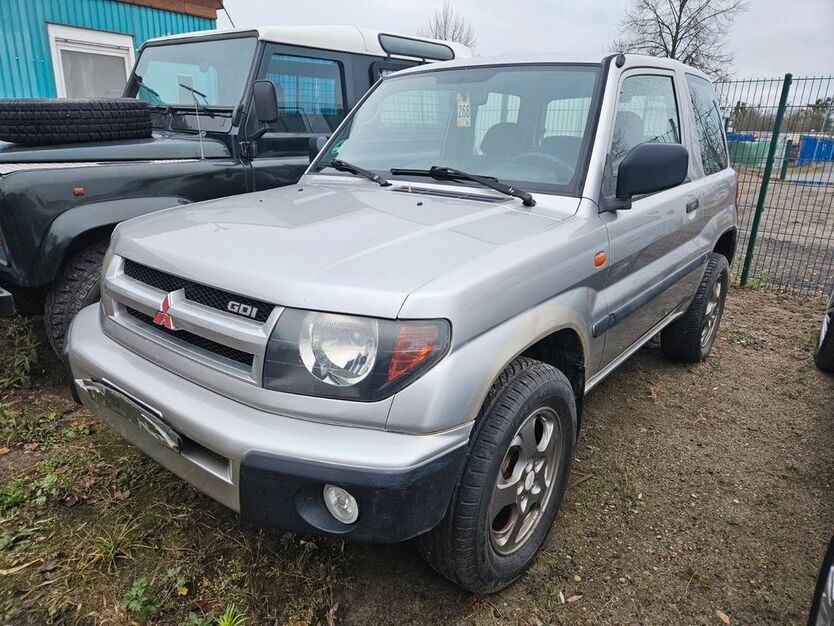 Mitsubishi Pajero 173.000 km 3.900 € Berlin 13585