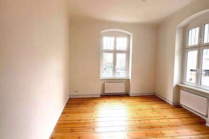 Wohnung Berlin Wilmersdorf - 3 Zimmer, 107 m&sup2;, 2.000&euro; | Angebot:26035477