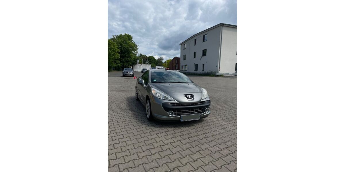 Peugeot 207 96.450 km 3.000 &euro; Berlin 13355
