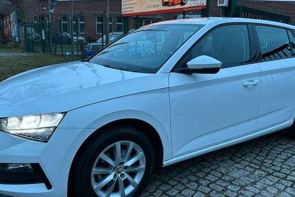 Skoda Scala 71.000 km 16.950 &euro; Berlin-Spandau 13585