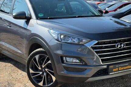 Hyundai TUCSON 152.000 km 13.490 &euro; Berlin 13127