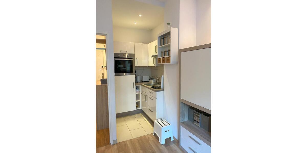 Erdgeschoßwohnung Berlin Charlottenburg-Wilmersdorf - 1 Zimmer, 30 m&sup2;, 850&euro; | Angebot:24715295