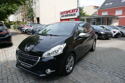Peugeot 208 70.317 km 8.950 &euro; Berlin-Tempelhof 12105