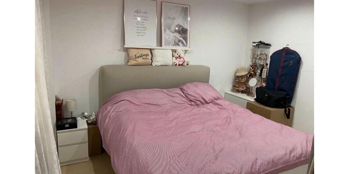 Etagenwohnung Berlin Mitte - 2 Zimmer, 52 m&sup2;, 1.550&euro; | Angebot:25908207