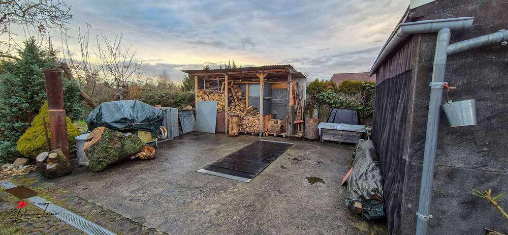 Wohn- & Gewerbeensemble mit Entwicklungspotenzial – Ihre Kapitalanlage mit Flughafennähe 11 zimmer