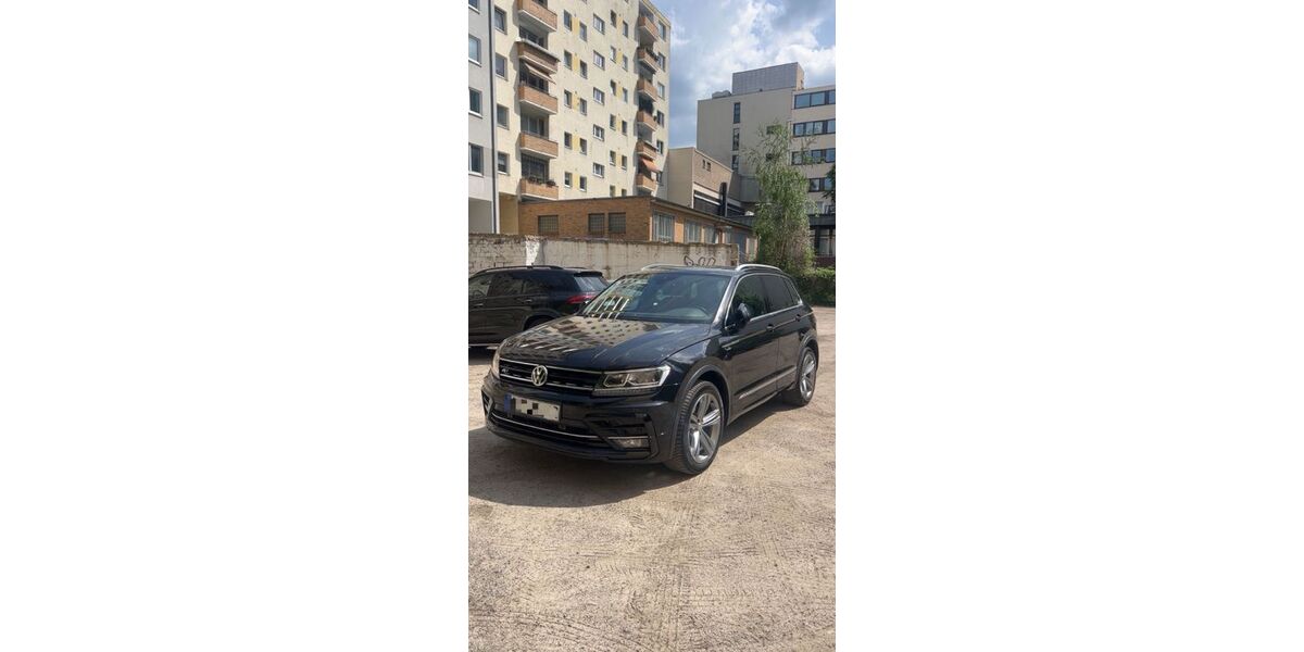 VW Tiguan 151.542 km 16.900 &euro; Berlin 10717
