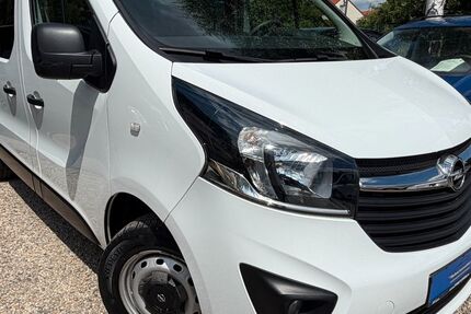 Opel Vivaro 175.468 km 14.490 &euro; Berlin 13089