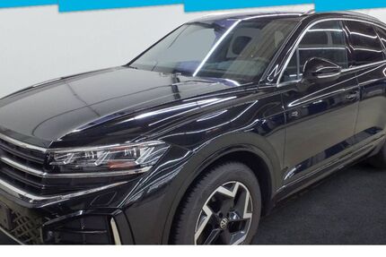 VW Touareg 22.264 km 60.830 &euro; Berlin 10587