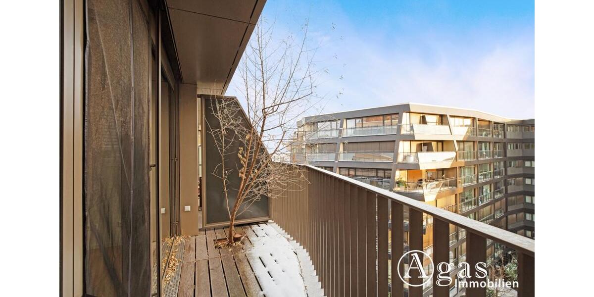 Etagenwohnung Berlin Mitte - 3 Zimmer, 90 m&sup2;, 2.275&euro; | Angebot:24523013