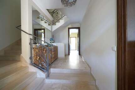 Haus zum Mieten in Berlin 6.400 € 291 m² 7 zimmer