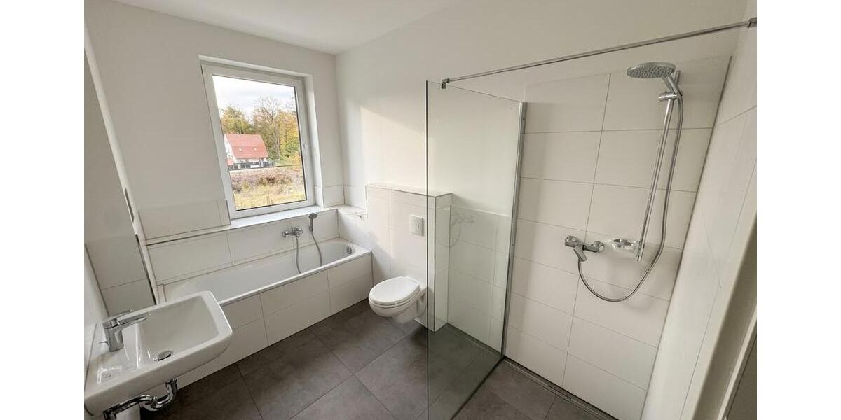 Etagenwohnung Rüdersdorf bei Berlin Hennickendorf - 5 Zimmer, 139 m&sup2;, 1.599&euro; | Angebot:25981425