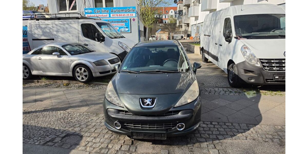 Peugeot 207 135.000 km 1.490 &euro; Berlin 12105