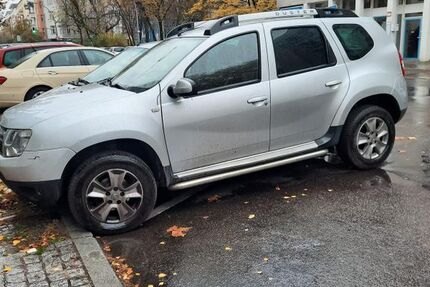 Dacia Duster 138.300 km 8.490 &euro; Berlin 10967